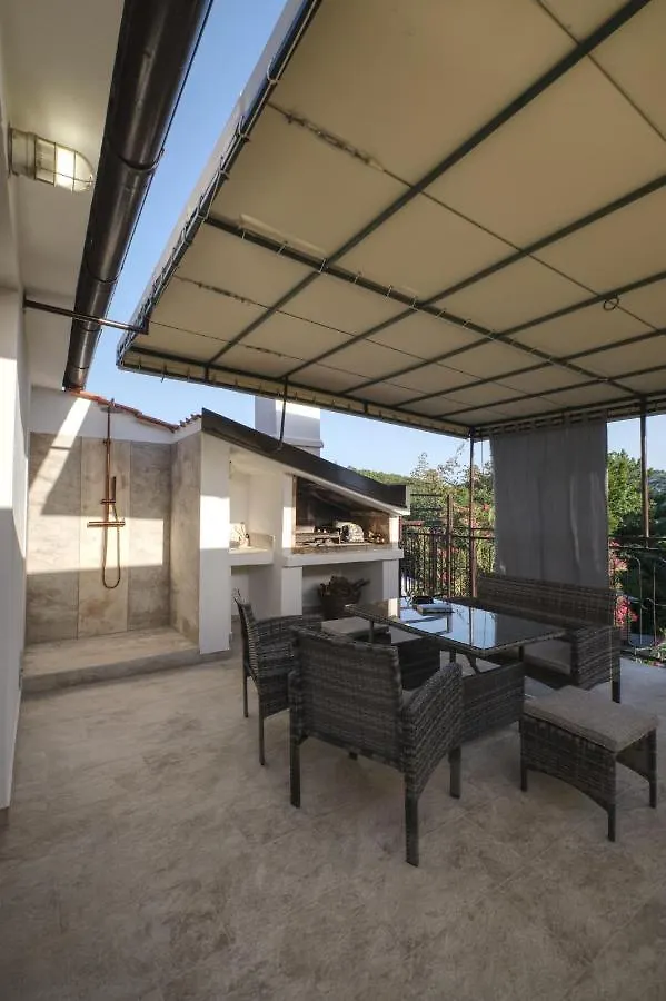 Apartment Apartman Tina Grizane-Belgrad Croatia